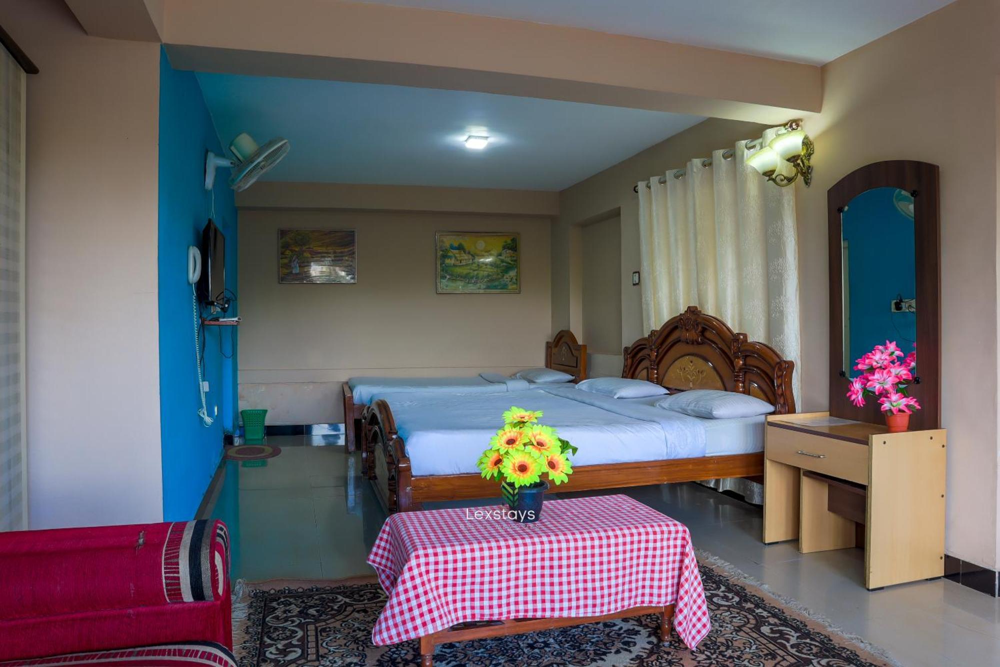 Vijaya Deepa Guest House By Lexstays Кунур Екстериор снимка